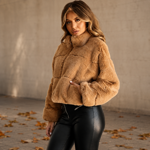 Amelia Teddyjacke Damen – Camel | Weich & Elegant